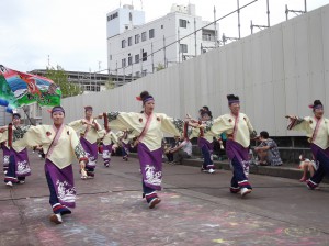 踊りのアトラクションもありました